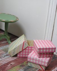 Boxes for gifts or decoration
